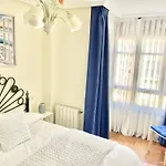 Apartmán Cimadevilla 16 *