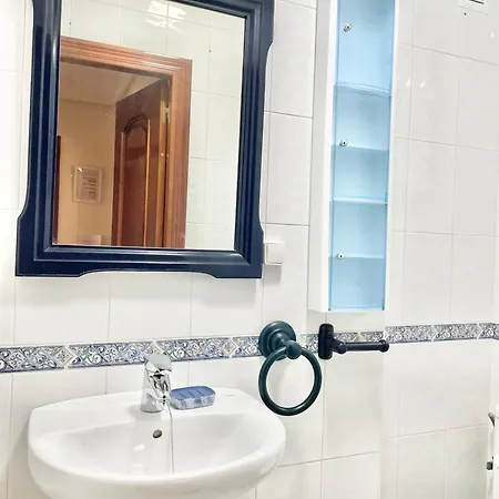 Cimadevilla 16 * Χιχόν