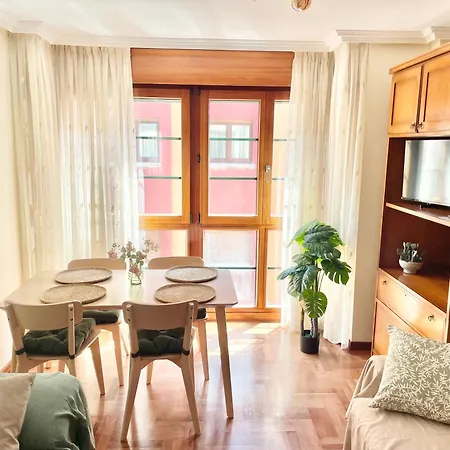 Cimadevilla 16 Apartman Gijón