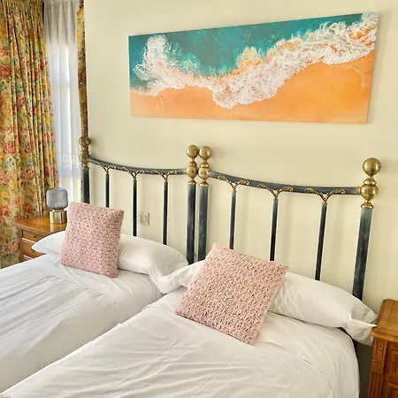 Cimadevilla 16 * Gijón