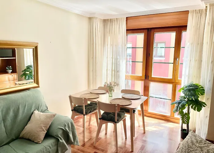 Appartement Cimadevilla 16 *